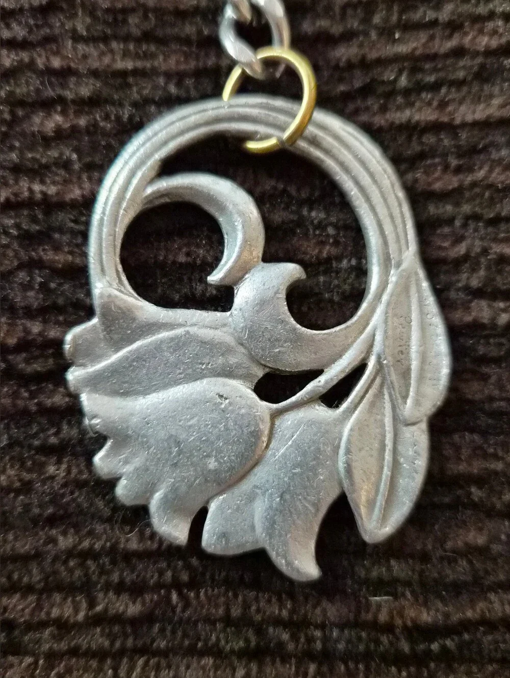 Vintage 1987 Seagull Pewter Canada Tulip Floral (converted) Key Chain/Bag Charm